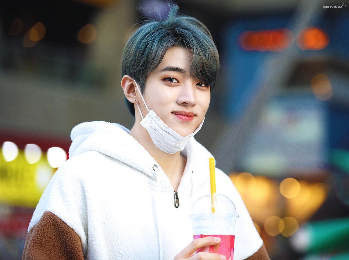 m11nky's tweet photo. 이때다 이때 https://t.co/vSH9OH5oaD