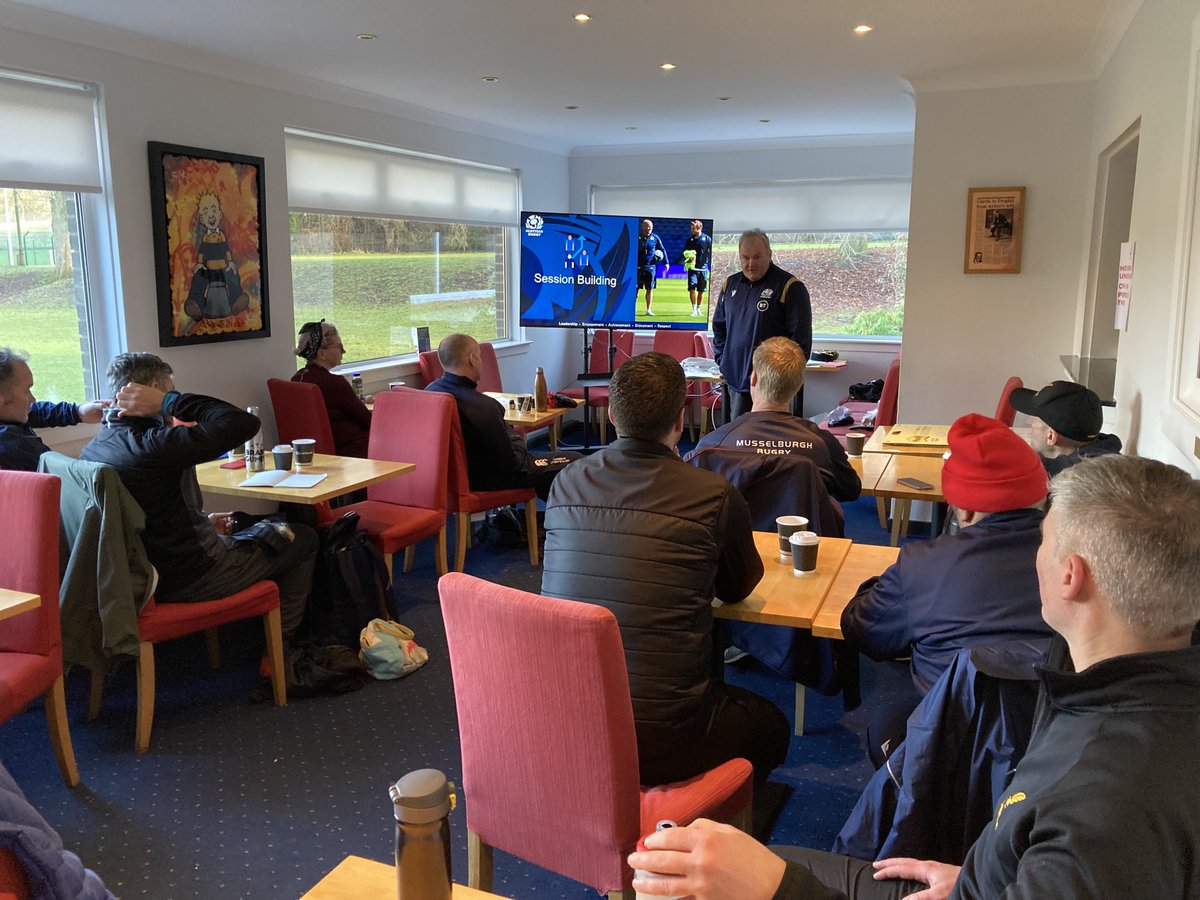 Great fun and discussions up at ⁦@ChieftainsRC⁩ with Dave ‘Cobie’ Cockburn delivering the Coaching Essentials course. ⁦@scotrugbycoach⁩  #changeourgame
⁦@MusselburghRFC⁩ ⁦@BmuirSports⁩