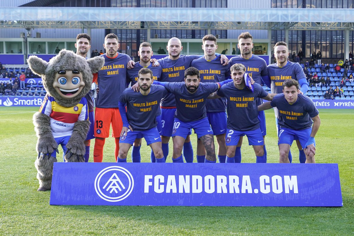 edersa10's tweet photo. Querido Martí, ¡qué menos que dedicarte este partidazo y esta victoria! Es lo mínimo que te mereces. 💪🏽❤️⚽️ @fcandorra @MartiVila5 https://t.co/8hxBvvFfUr