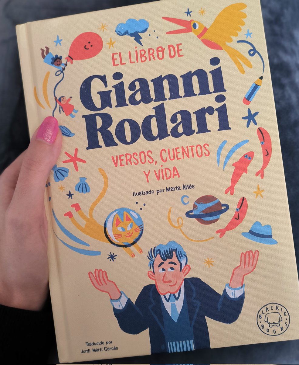 VeronicFdez's tweet photo. 1.📖 "El libro de Gianni Rodari" 
Emocionante y sensible compendio de poemas, curiosidades, trocitos de vida y cuentos originales. 
Nos muestra el poder de los sueños y la imaginación en la educación. 
🤯💫😺☃️ https://t.co/OW23ZPi8HM