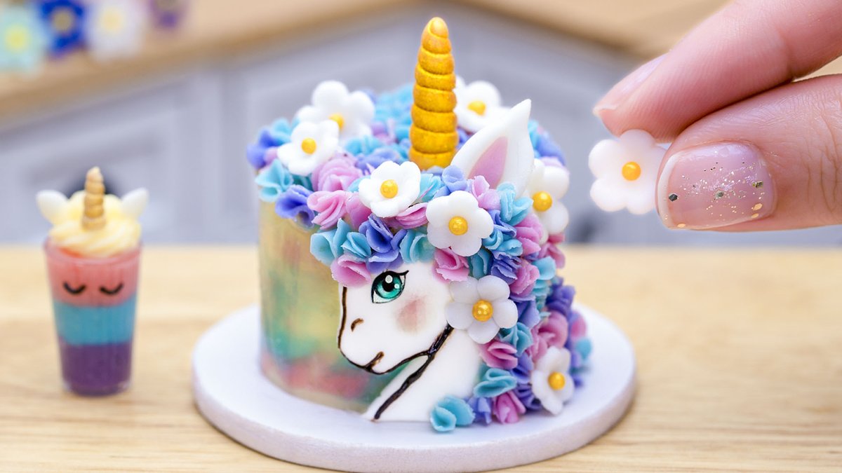 Satisfying Miniature Rainbow Unicorn Cake Decorating Ideas 🦄 Mini Tasty Best Cake Recipe
So tasty video: youtu.be/5swXla60NGQ
#cake #diy #cakedecorating #colorfulcake
#colorfulcakerecipes
#MiniatureColorfulCake
#miniaturerainbowcake
#WonderfulCake
#Birthdaycake
#rainbowcake
