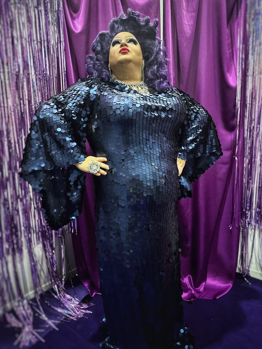 Ivana Vamp (@ivanavamp) on Twitter photo The last day at RuPaul’s DragCon UK…my booth G52… 💜 <a href="/WorldOfWonder/">World of Wonder</a> <a href="/dragraceit_real/">Drag Race Italia</a> <a href="/RuPaulsDragCon/">RuPaul's DragCon</a> #DragConUK2023 The last day at RuPaul’s DragCon UK…my booth G52… 💜 <a href="/WorldOfWonder/">World of Wonder</a> <a href="/dragraceit_real/">Drag Race Italia</a> <a href="/RuPaulsDragCon/">RuPaul's DragCon</a> #DragConUK2023