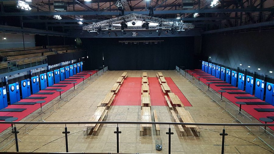 WeeklyDartscast's tweet photo. 💰 Banker to get a tour card?
🙏 Who you most want to win one?
🇬🇧 One to watch in UK Q-School?
🇪🇺 One to watch in European Q-School?
Q-School starts tomorrow. Let's have your predictions on how it'll play out and who walks away with the PDC tour cards! 👇 https://t.co/TtfAiGf5ud