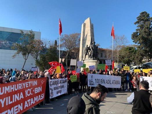 📌Atama bekleyen öğretmenlerimiz, İstanbul Beşiktaş'ta atanma  taleplerini 
duyurmak için toplandı 

#Gündem100BinÖğretmen 
#YüzBinÖğretmenBeşiktaşta #pazar