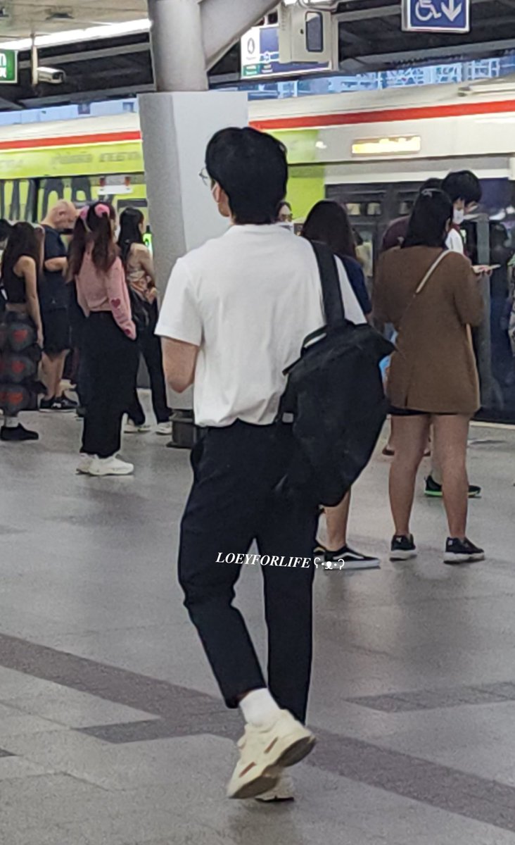 ชอบความธรรมดาของพี่วอ หลงรักพี่วอจะแย่แล้ว ความน่ารักของพี่เค้า ㅠㅠ