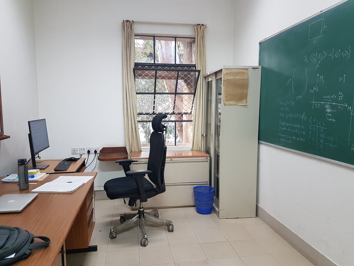 ShovanDutta20's tweet photo. Excited to join @RRI_Bangalore as a new faculty in #quantum theory! https://t.co/v8v74NMPxX. Interested students and postdocs please see https://t.co/owiKh4i1td. https://t.co/ZEiNkCvnmn