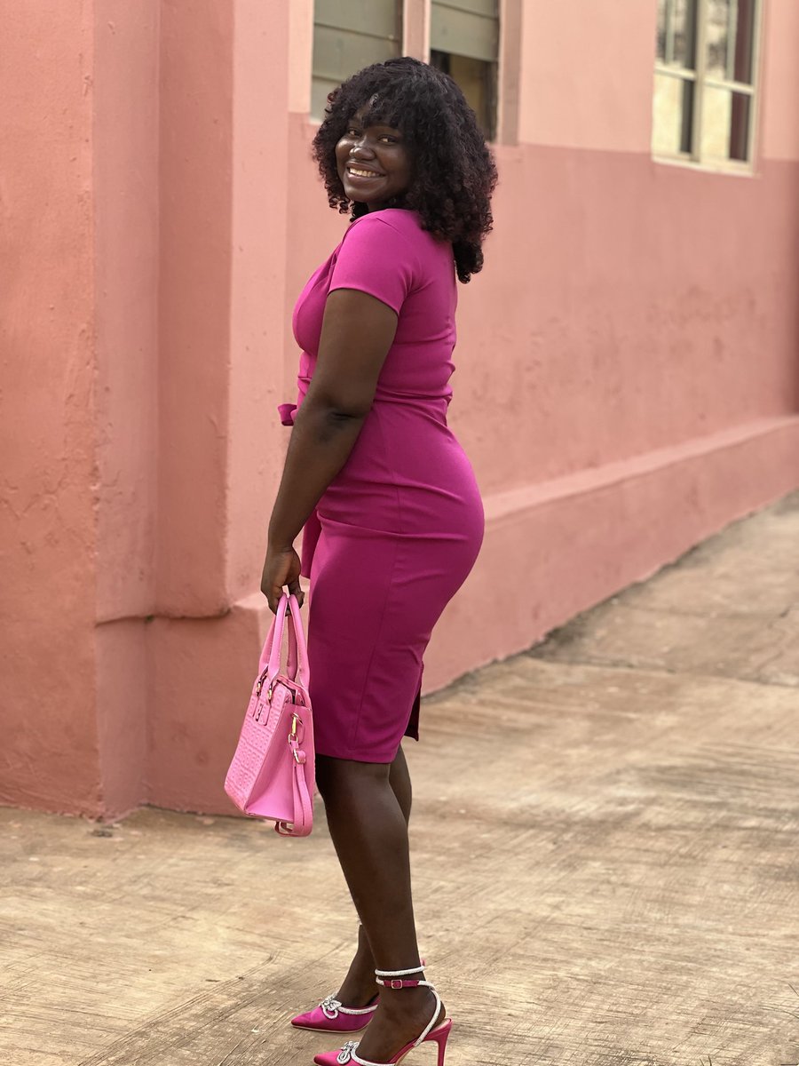 Marygee_4's tweet photo. Pink, because I likey!😌😇😋😋
#FirstPictureoftheYear
#HappySunday!😇😇😘😘 https://t.co/o3yEONa29L
