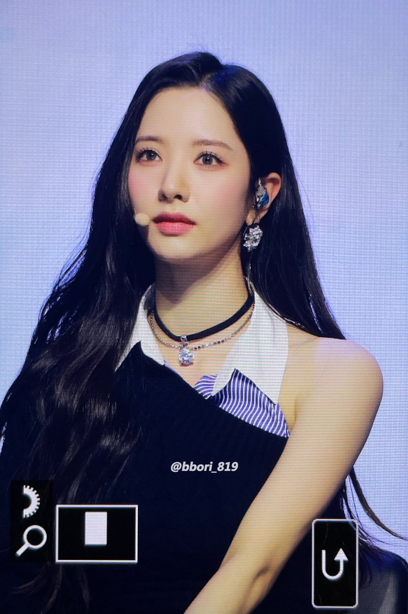bbori_819's tweet photo. 230108 #우주소녀 #보나 https://t.co/WFdNxLIrLm