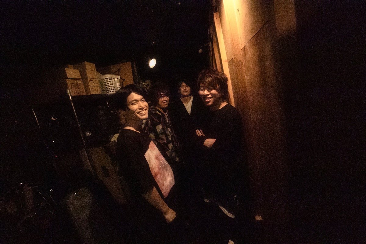 Sheepdogs_info's tweet photo. 《Set List》
1.コスモナウト
2.レコンキスタ
3.クロラ
---Medley---
will
ワンダーフォーゲル
Slumber(/s)
étranger
carpe diem
-------------
4. Re:Harmonize
5.リアライズドブルー https://t.co/keJUmMoJ6e