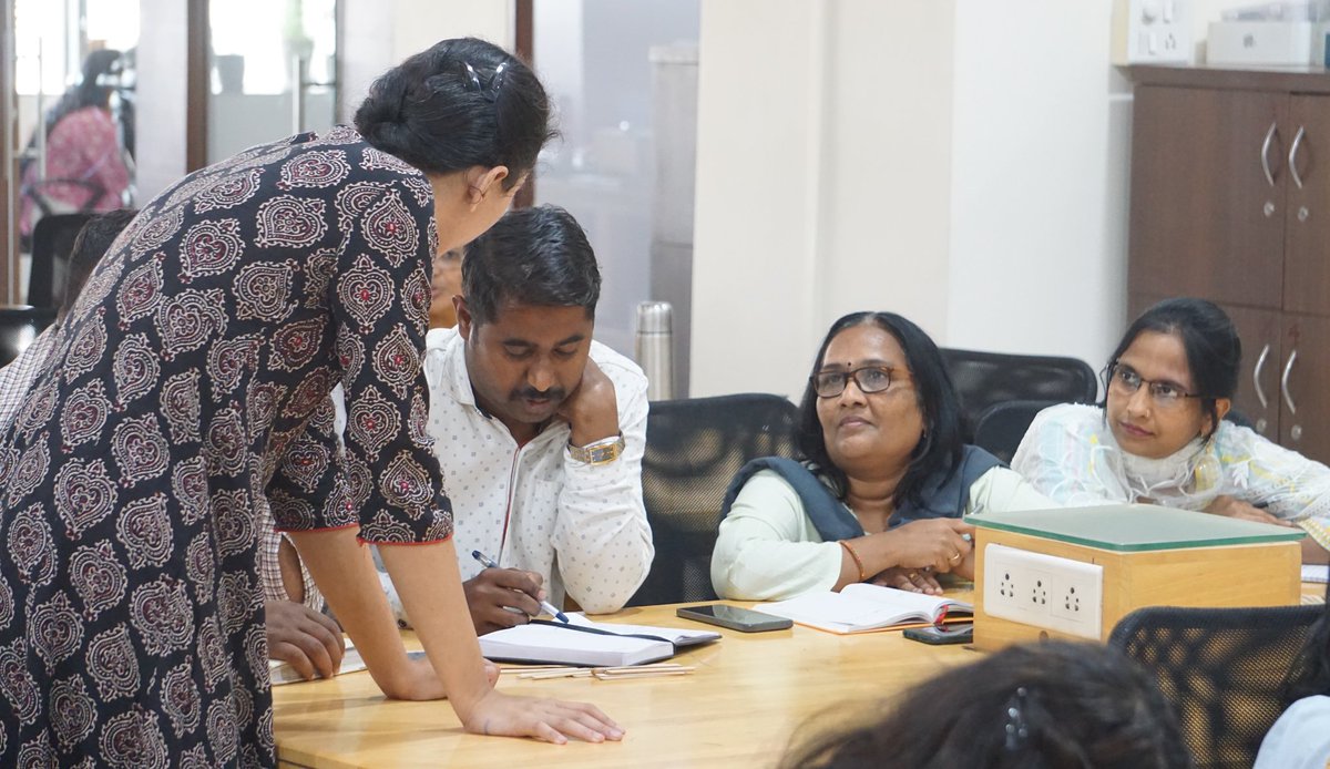 gatuvit's tweet photo. Teachers loved the way @MitaliThatte unveiled some effective techniques of teaching number operations while emphasizing the importance of context, language, de-stereotyping &amp; diversity while teaching math. https://t.co/lYtVAkGTcI