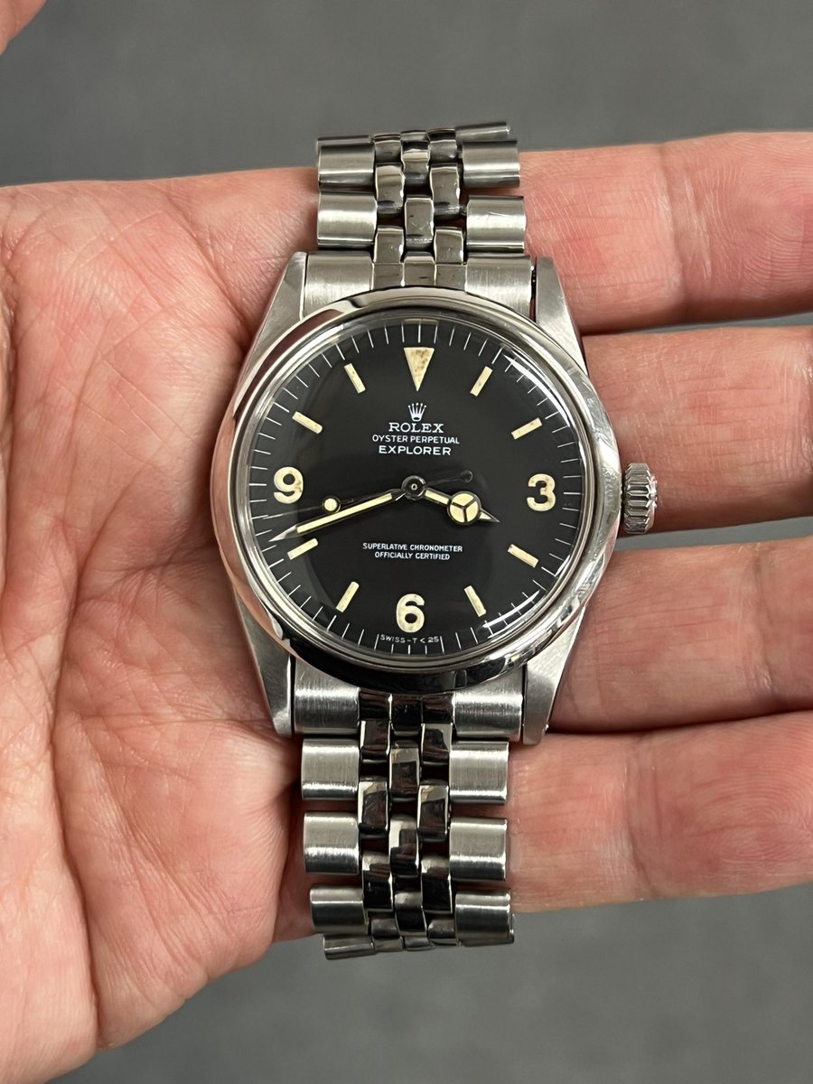 AkiraSATO909's tweet photo. 1968年 #ref1016 MK0
#USジュビリーブレスレット
中々出ない初期のマット
自然な夜光のやれ感もいい感じ https://t.co/Y08jTwvu89