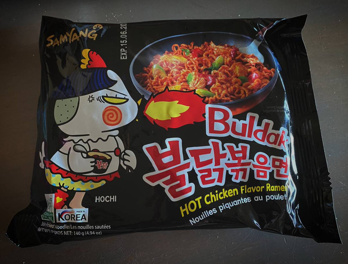 prinsesseding's tweet photo. Voor de liefhebbers van pittig/ heet 🌶💥🔥🔥 Ook geschikt voor de vegans die niet moeilijk doen over kruisbesmetting 🌱
 Ik was wel benieuwd, maar dit was een eenmalige! ✌️😂🤣🥵 https://t.co/uWVBFFNUoq