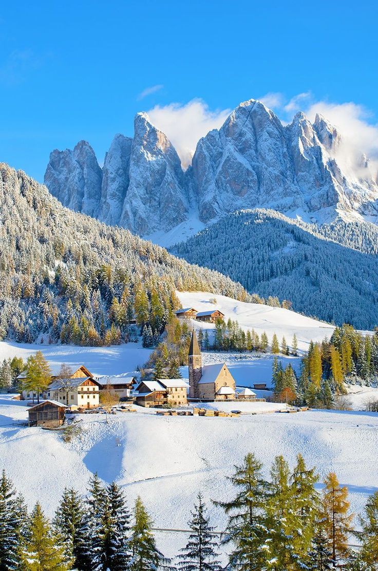 Aleksan52094351's tweet image. Santa Maddalena -Winter in Italy