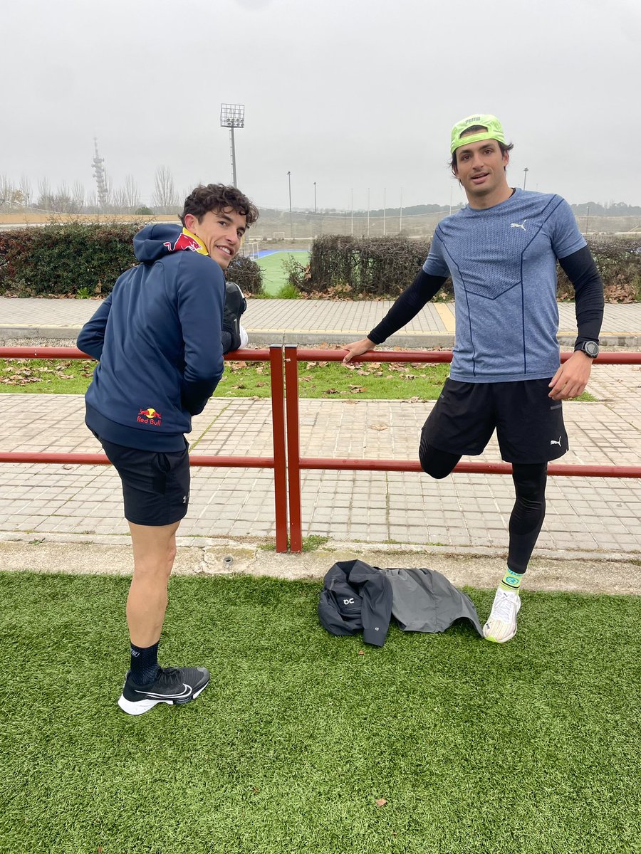 Carlos Sainz tweet media