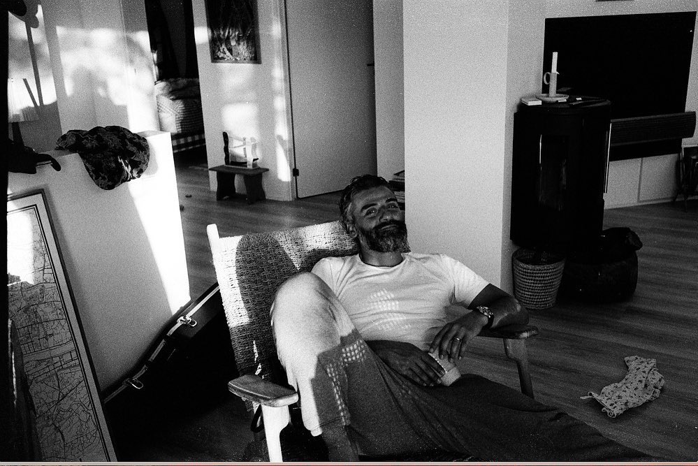 —————  𝘸𝘢𝘳 𝘪𝘴 𝘰𝘷𝘦𝘳.