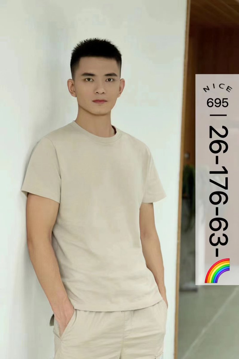AMXS_Spa's tweet photo. 贵阳 男技师 推油
按摩 体推 调情
鲜肉 肌肉男 学生 上门服务 
客服电话：📞 13163781069
微信客服：📲  SPA10695 https://t.co/34JqWcsVAu
