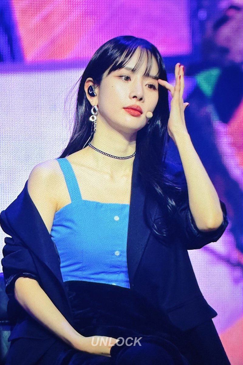 230108

#우주소녀 #설아 #WJSN #SEOLA