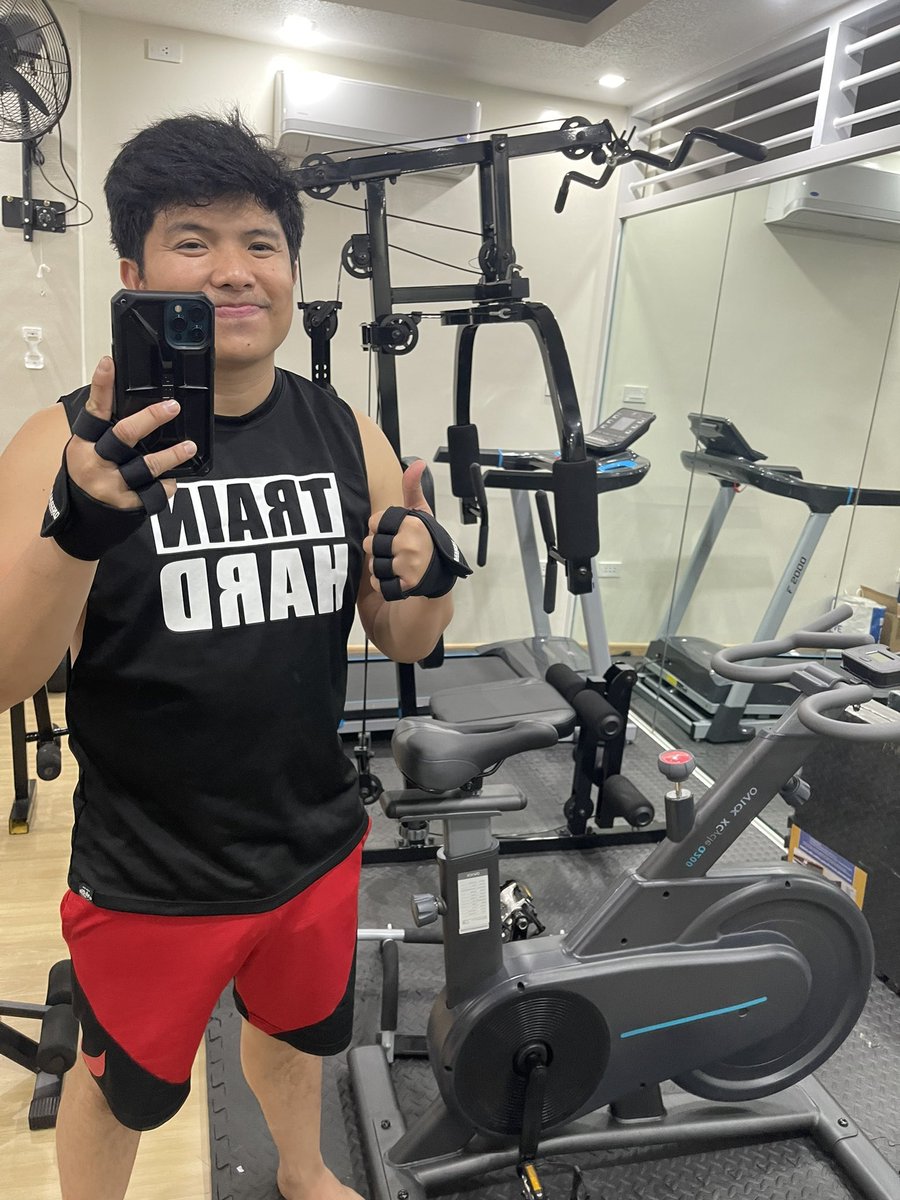 TheTwoHealMe's tweet photo. Grind 2023.

#MyYear https://t.co/DN0kqHBCFn