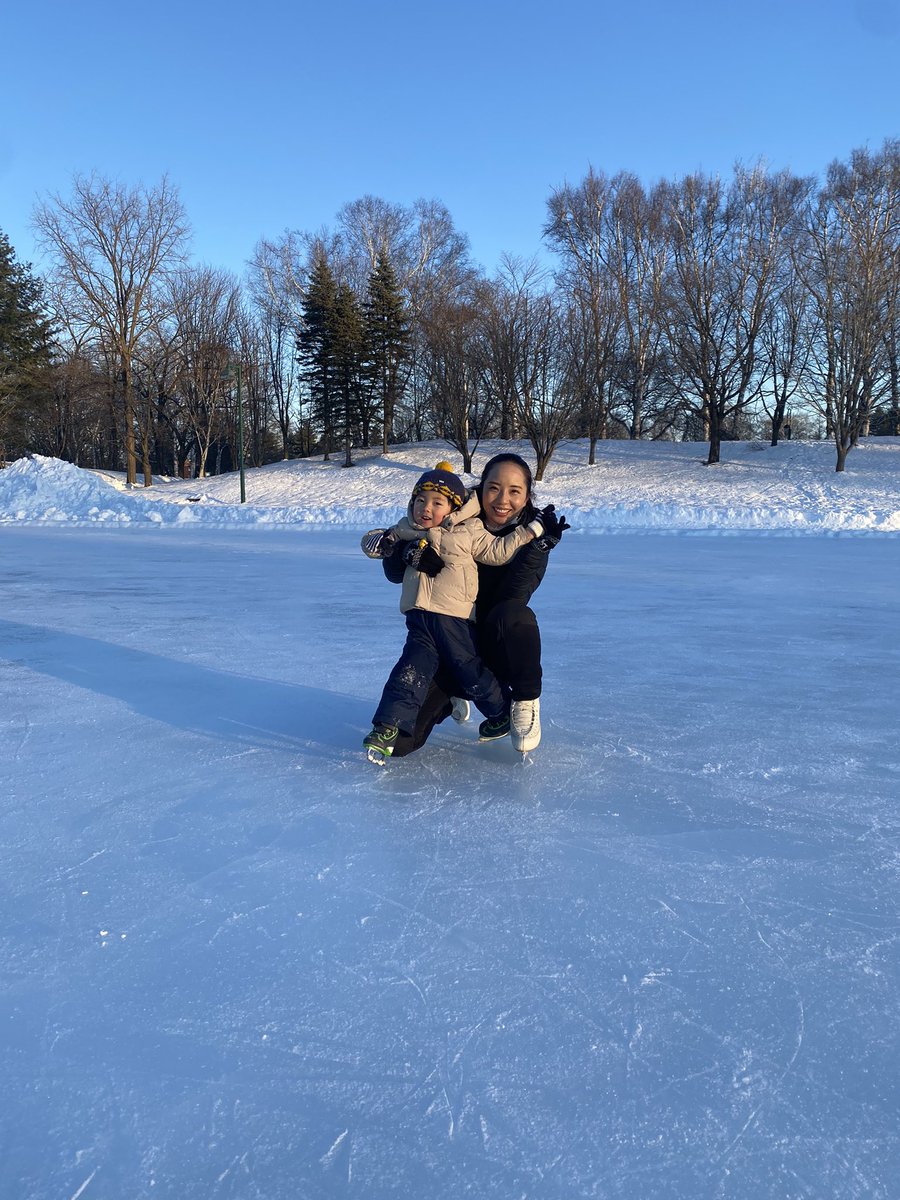 yuuue718's tweet photo. 公園の外リンクは気持ちいい〜⛸✨ https://t.co/A2b1rks4bU