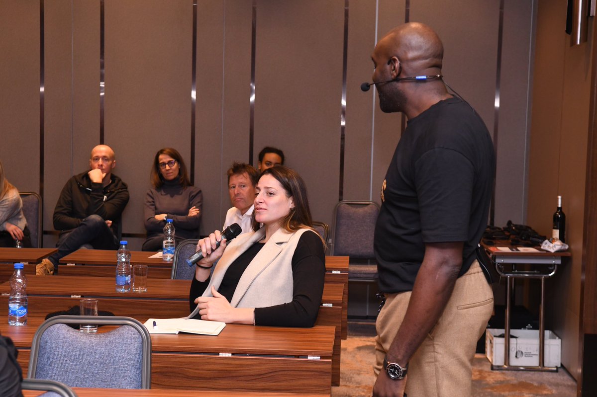 GHandballSummit's tweet photo. 📸 | Check out some of the highlights of DAY 4 at the #GHS2023 

🗣David Davis, Mads Winther, Nenad Sostaric

#GlobalHandballSpeakers
#GlobalHandballSummit https://t.co/GwKi4Dt5Ed