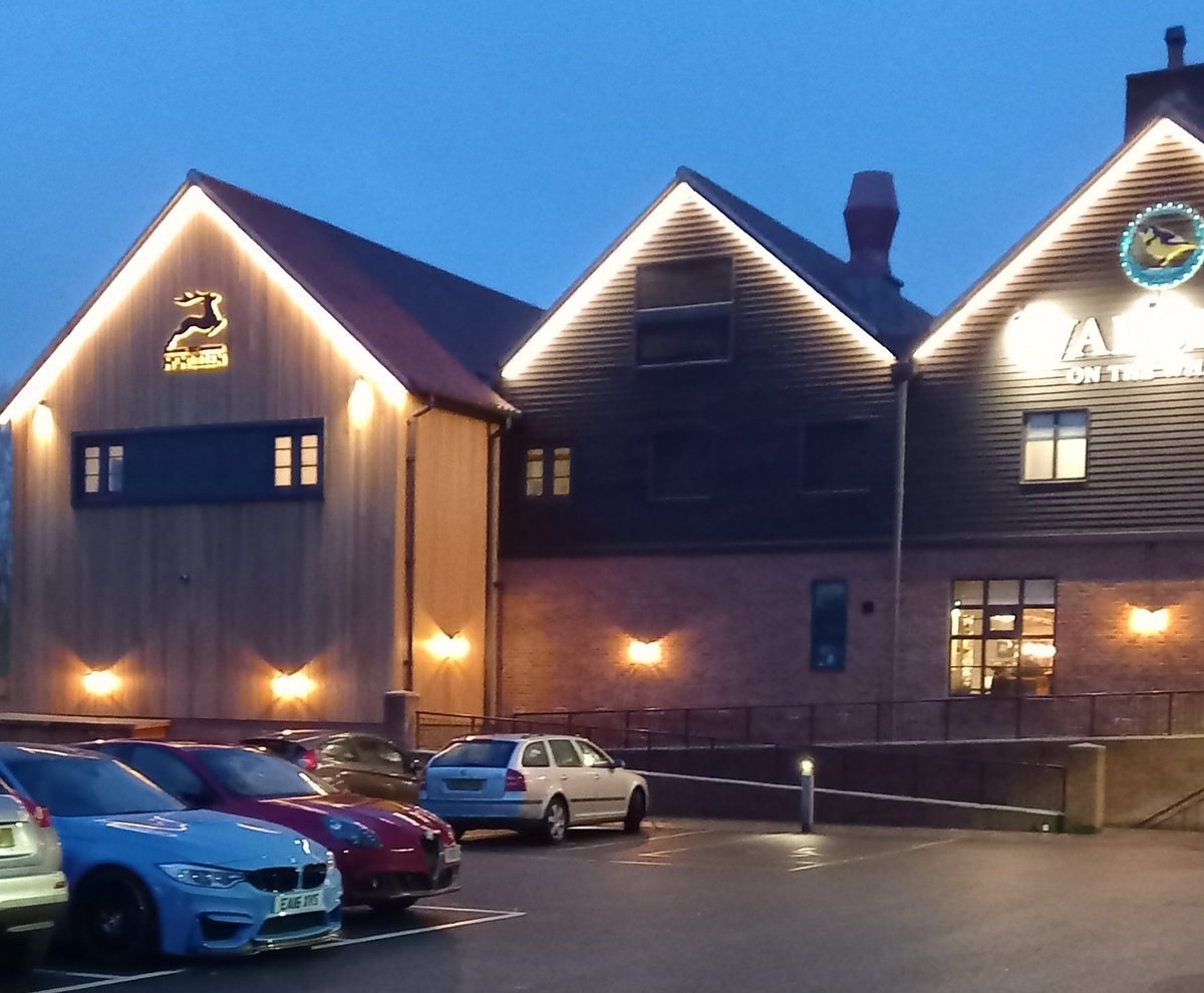 After walking back from Downhead Park, to get to my car, the pub looked nice lit up.