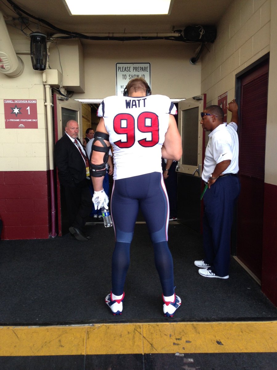 realpaulbauer's tweet photo. @AdamSchefter Pre game at Candlestick https://t.co/AAn5al7DSq