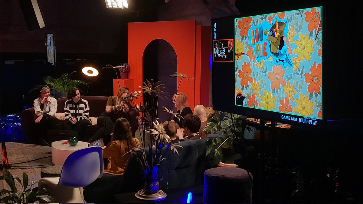 JVlemag's tweet photo. 3ème équipe : la Pépiteam avec @mythiXTrinity

On découvre leur jeu "Coo-pie". C'est de la coop' avec une pie (vous ne l'auriez jamais deviné)

#gamejamarte https://t.co/noXq7z3354