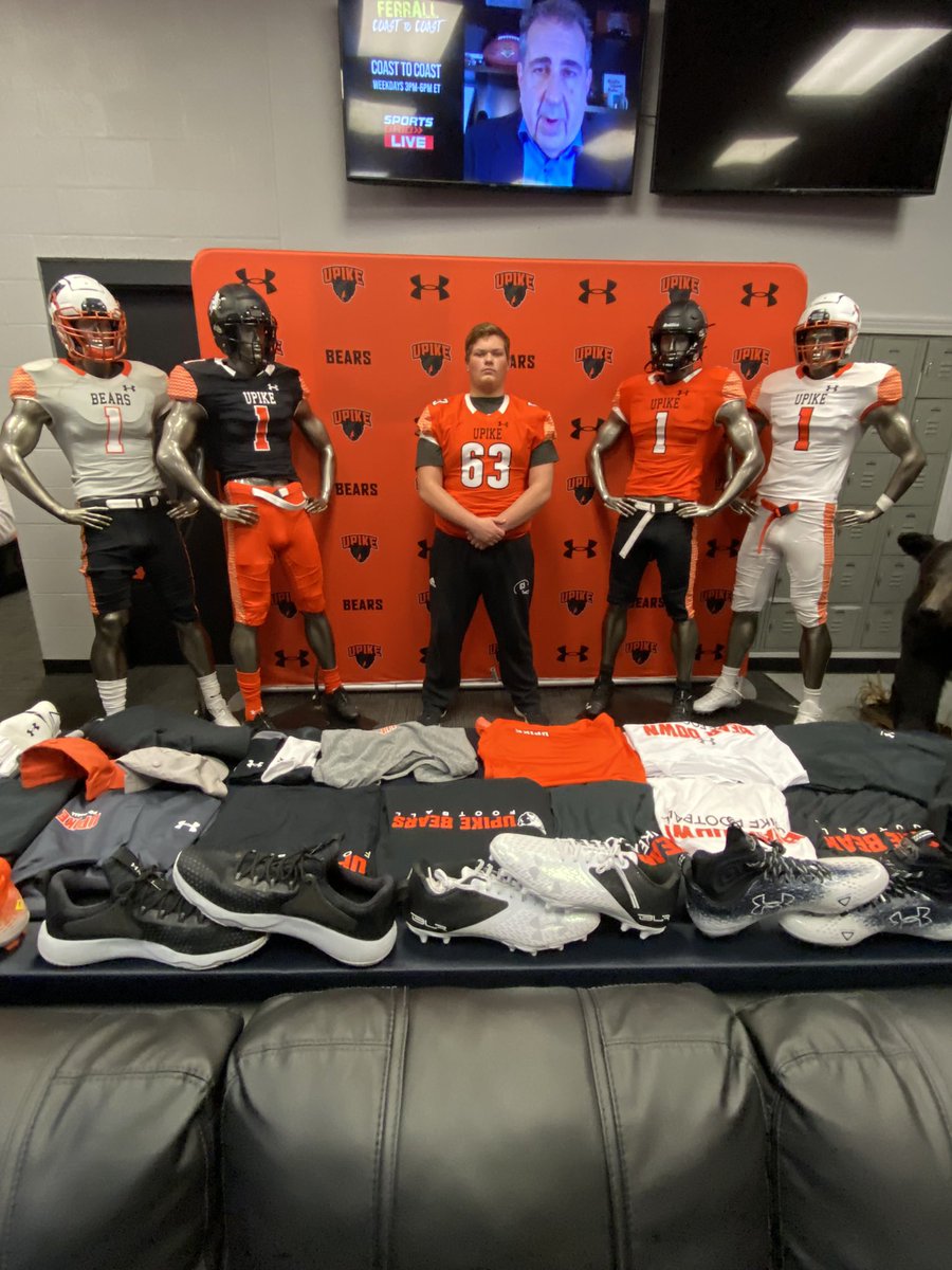 Big thanks to @CoachDevoUPike and <a href="/CoachFipps/">Corey Fipps</a> for letting me come on a visit to The University of Pikeville yesterday! <a href="/Tomcat_football/">Ashland Football</a> <a href="/CtackettC/">Chad Tackett</a> <a href="/AshlandRecruits/">Ashland Football Recruits</a>