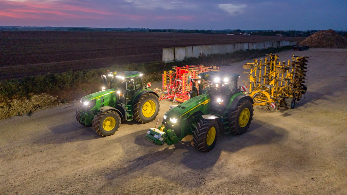 #agriculture Une journée de semis avec un #JohnDeere 8r tout neuf : youtu.be/vh92NB0n_Gw