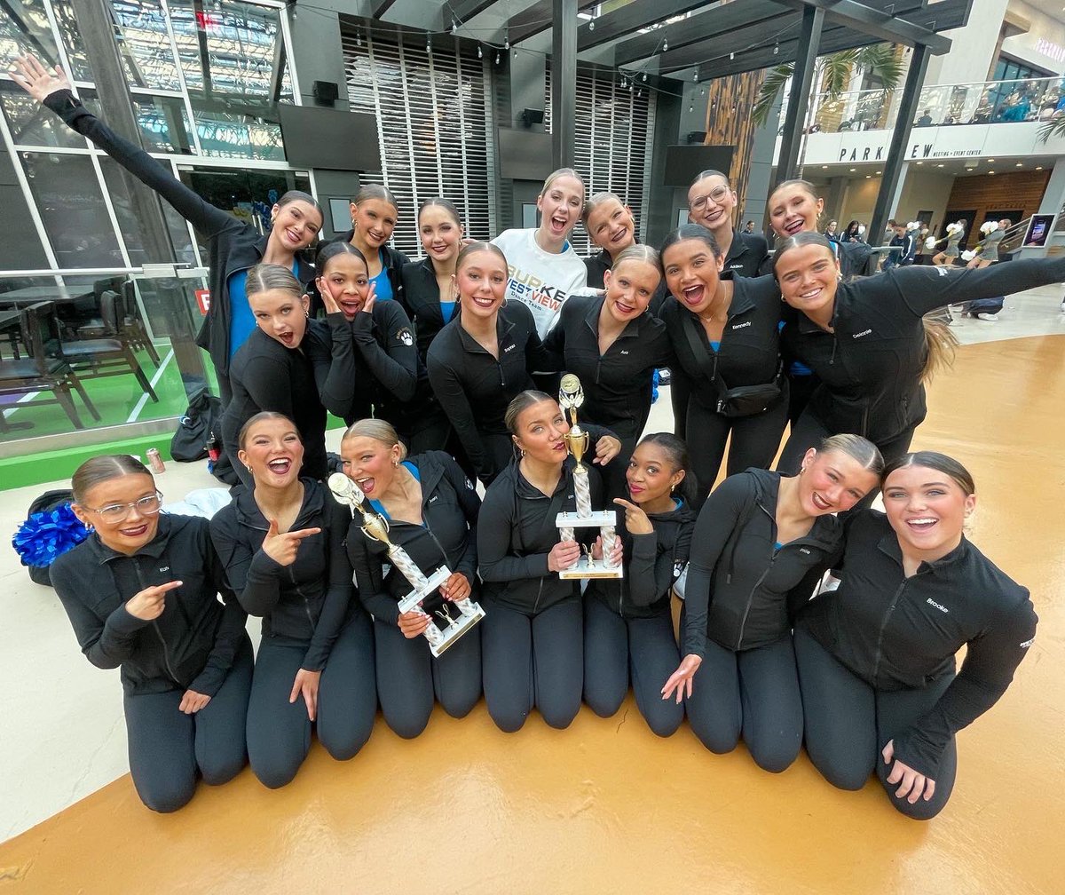 Feeling so happy coming back from Minnesota regionals!!🥳 We placed second in both Pom and Hip Hop in two very competitive categories!🥈Now back to work for Iowa next week!
