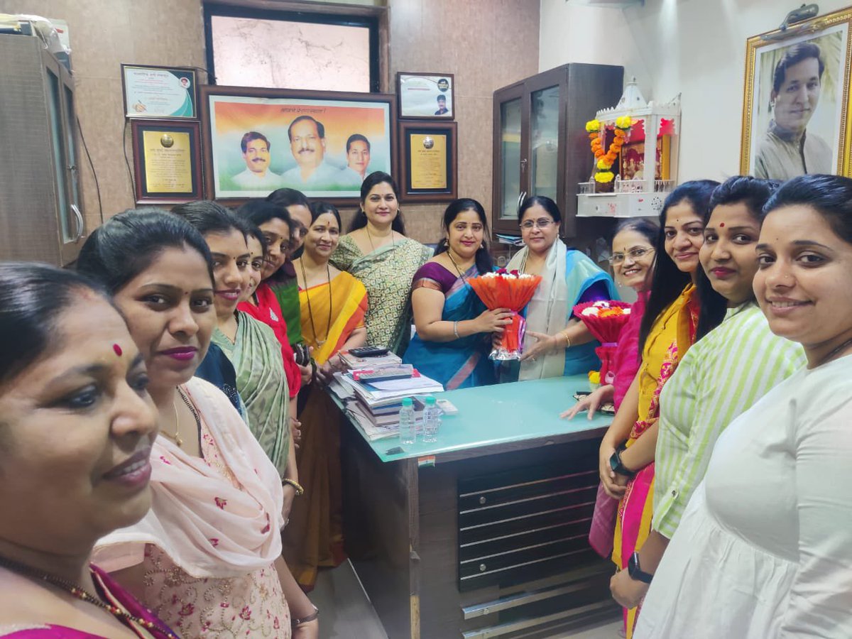 pnambiar89's tweet photo. *भाजपा महिला मोर्चा बैठक 08/01/23
आज ऐरोली, नवी मुंबई. 

#BjpMahilaMorcha #Chitrawagh #womenempoweringwomen #BJP4IND #Bjp4India #bjp4maharashtra #bjp4navimumbai #bjym #bjp #navimumbai #airoli #niketanpatil #krishnapriyapatil https://t.co/y5xiGhdOSJ