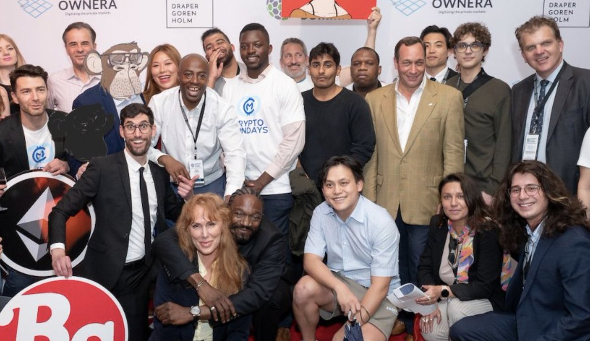 loukerner's tweet photo. Our 1st @CryptoMondaysNY was 5 years ago today at Bagatelle!  300+ people showed!!  

While we're now 48 active chapters around the world, NYC's still killing it every Monday thanks to @ABTRAXX, @Johnlikes__ , @ABanklessCat, and soooo many others. WAGMI! https://t.co/lnoT7fGP2t