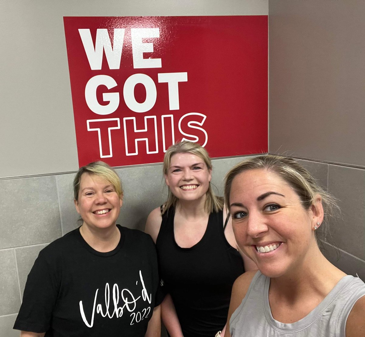 PrincessJennyU's tweet photo. The only way I was getting in a workout on a Sunday was with these 2! 23 minutes on the treadmill for #PeakStreak2023 working out is easier when you suffer from fomo and won't let them be sore and tired without me!! #shenanigansquad #bestieday @MyPeakChallenge https://t.co/OiAfC3W0mU