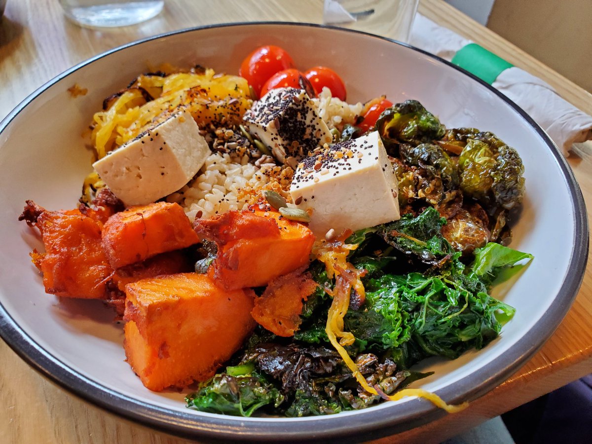 Veg4 Ⓥ tweet media