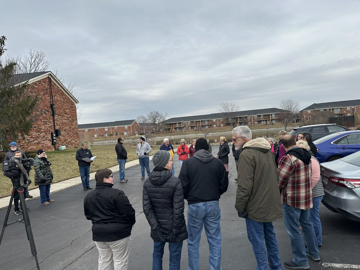 nickroberts317's tweet image. Thank you to @CastletonUMC for hosting this morning’s prayer at Lake Castleton apartments to honor Sean McNellye and Michael Mason Jr. who were shot and killed in the Castleton area this week.

It was a beautiful tribute to two lives who should still be here today.