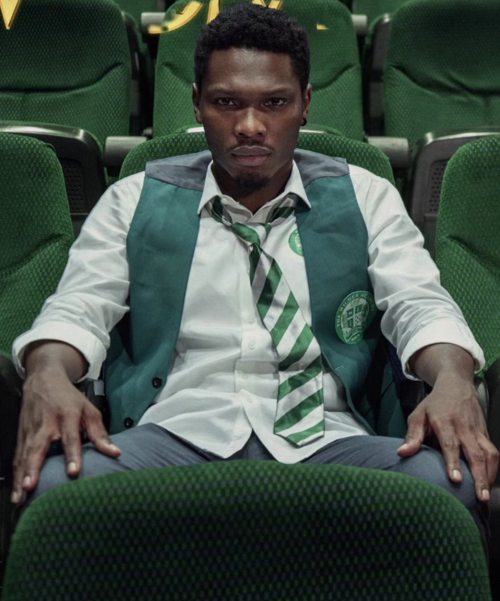 magic_whizz_'s tweet photo. So this #ishaya guy from #FarFromHome isn’t really from the #trenches he just acted our life so perfectly   #reggie #ffh #netflix https://t.co/wiaqNF9p6B