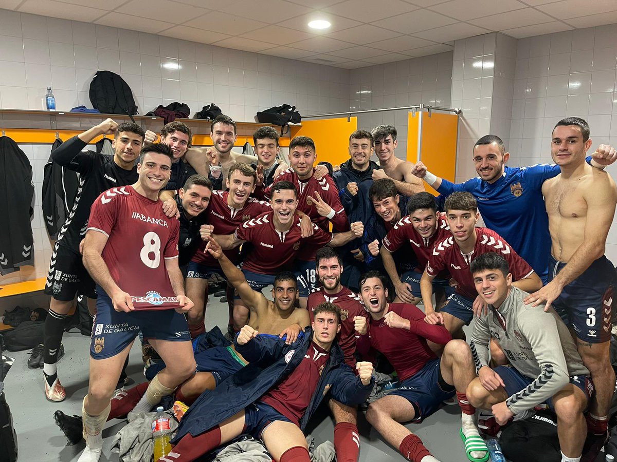 Pontevedra CF 🦴 tweet media