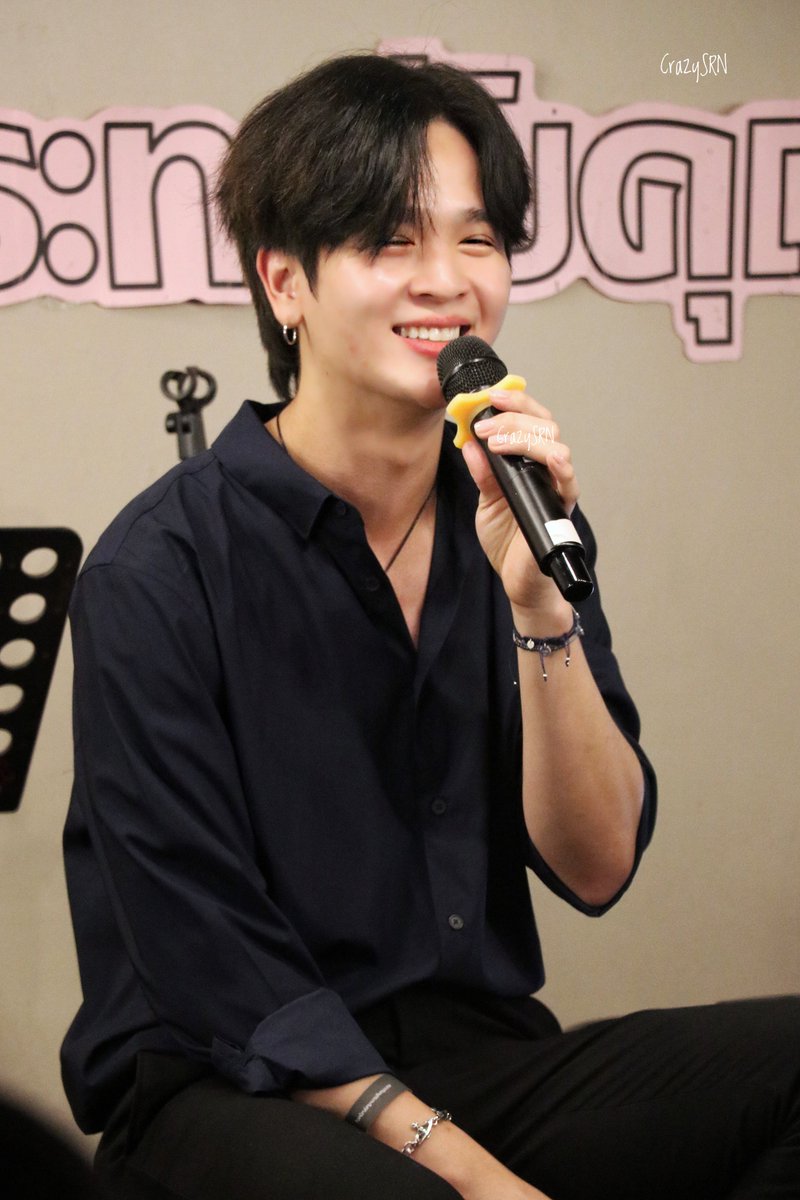 CrazySRN_'s tweet photo. พี่ยุ่นนนน ละมุนนน 
@yoonpsn #YoonPSN  #MOOKATAwithYOONPSN https://t.co/NPnN1AugyG