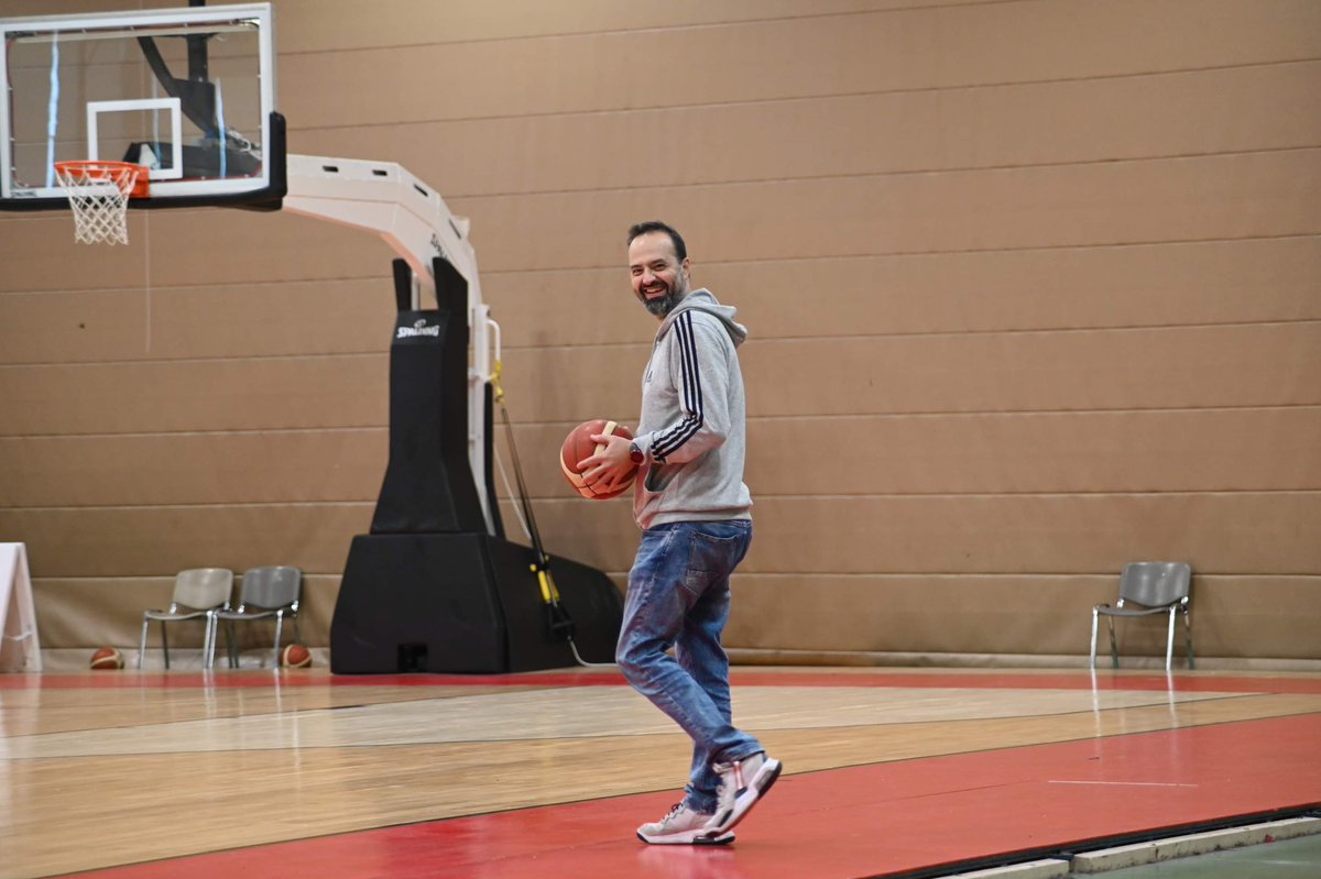 S.T. Kostas Lolis (@ptherapykostas) on Twitter photo 