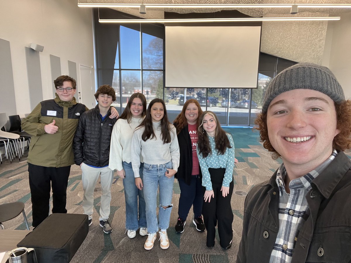 vaxconnect's tweet photo. #MedTechConnect training was a HIT! Our mission is to provide #simplesolutions to make #telehealth accessible! Shoutout to #MTCAmbassadors Kyah for awesome organizing & Jacob! #watchonedooneteachone! @shalouisville @stxtigers @HolyTrinityLou https://t.co/S1u8NkFSIF