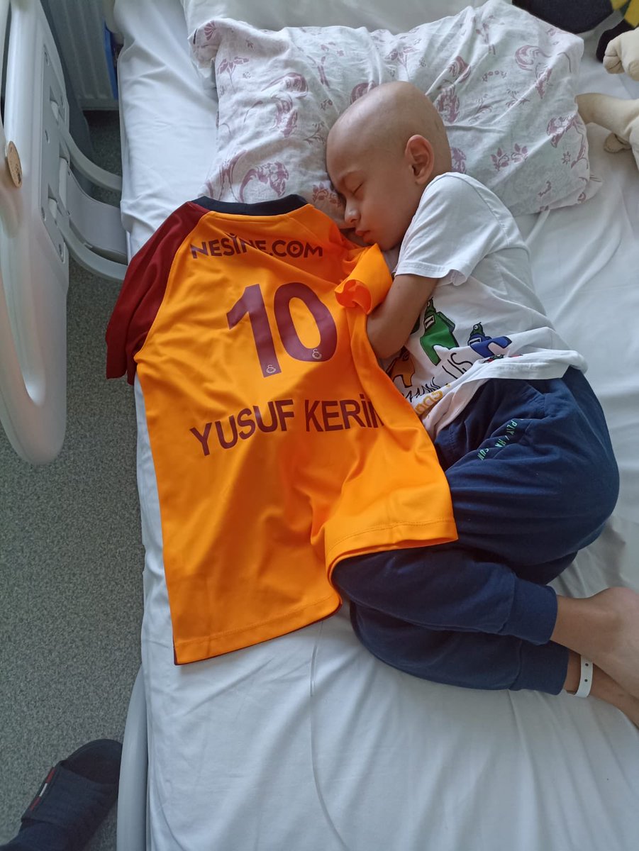 Bu azap niye?
Yusuf’u annesine kavuşturun.
Sizlerin evladı yok mu? Vicdanınız yok mu? Bu çocuğun “suçu” olabilir mi? Yapmayın..,