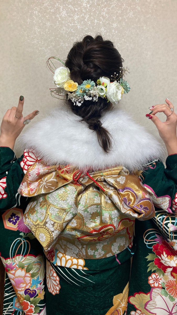 fp_miyu's tweet image. 二十歳のつどい。
　〜フラワータオルを添えて〜