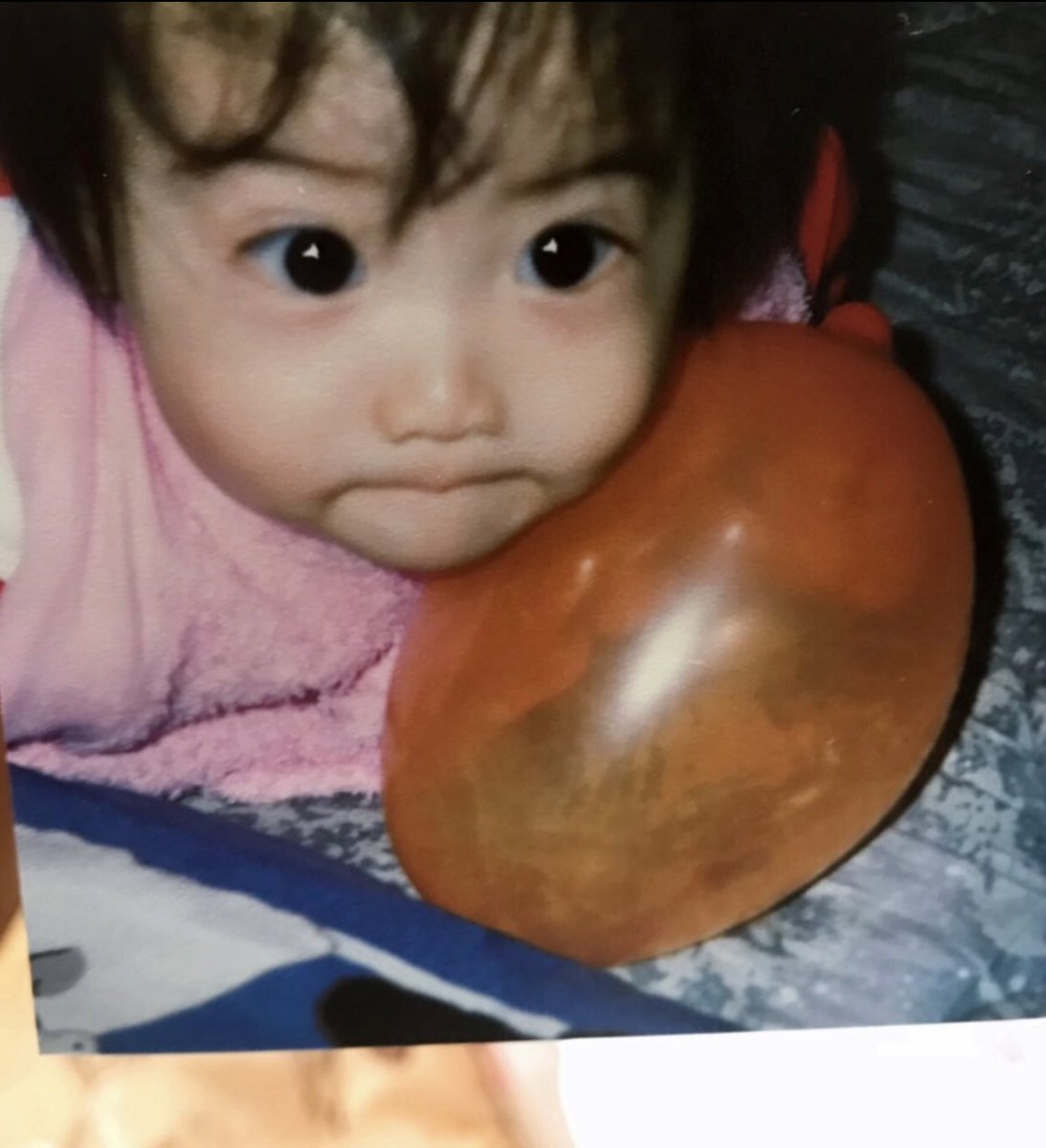 お誕生日を迎えました🎂✨💓
皆様、温かいコメントやDM等々
沢山有難うございます😭♥️✨

返せていませんがしっかりと私の
心に全て届いていますよ💌🥰🎶

おまけにレアなベビハニ時代の
写メを添付しておきます🐝👶🏻🎀笑 https://t.co/Hj1hJdpHMm
