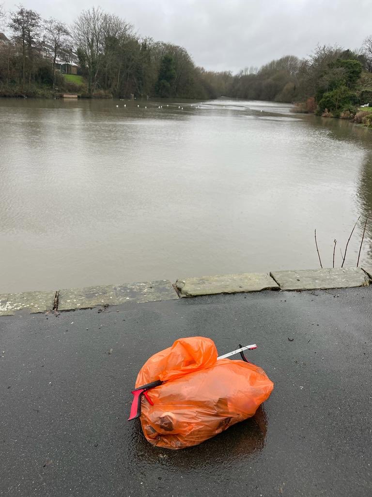 MrChrisFoy's tweet photo. Good deed for the day 🧹 #sthelens #milldam #litterpick https://t.co/PhaPZViIvH