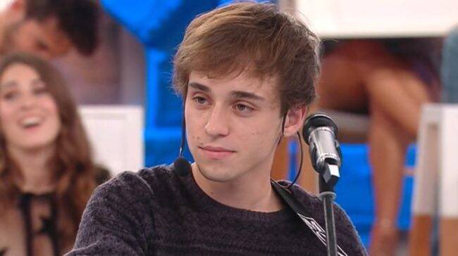 _callmeandy_'s tweet photo. che dejà-vu #amici https://t.co/qLmfsLhxVv