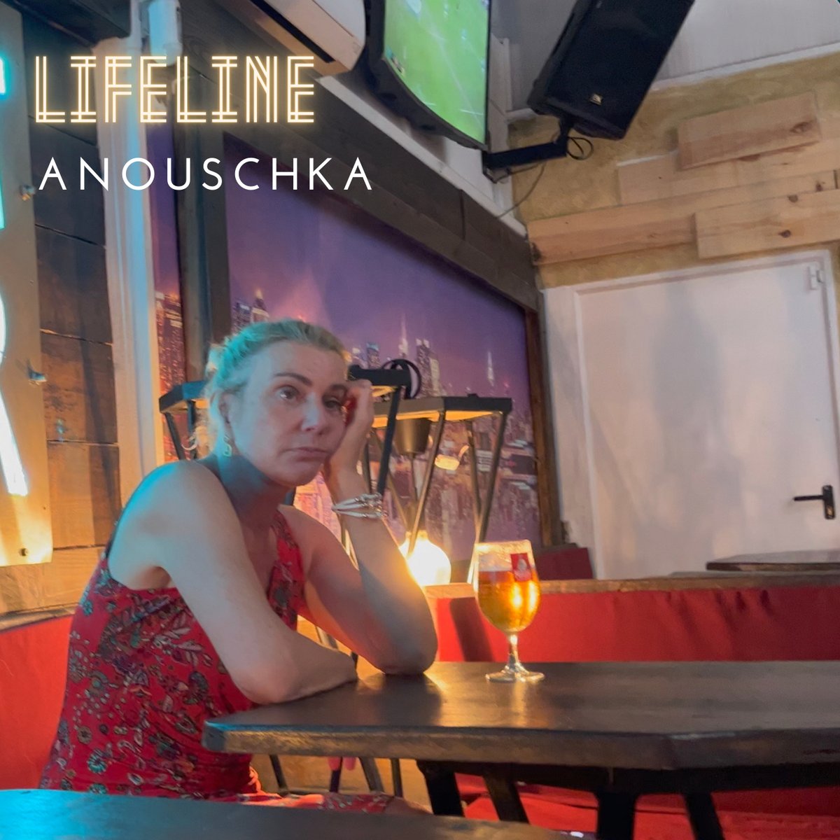 "Oh my god, this song is world class! The artist's voice is very beautiful. The intro started very well and was accompanied by the artist's catchy tone of voice and meaningful lyrics.... " Hit Hop

#producer #pop #singersongwriter #originalmusic #beatmaker  #newsong #homestudio