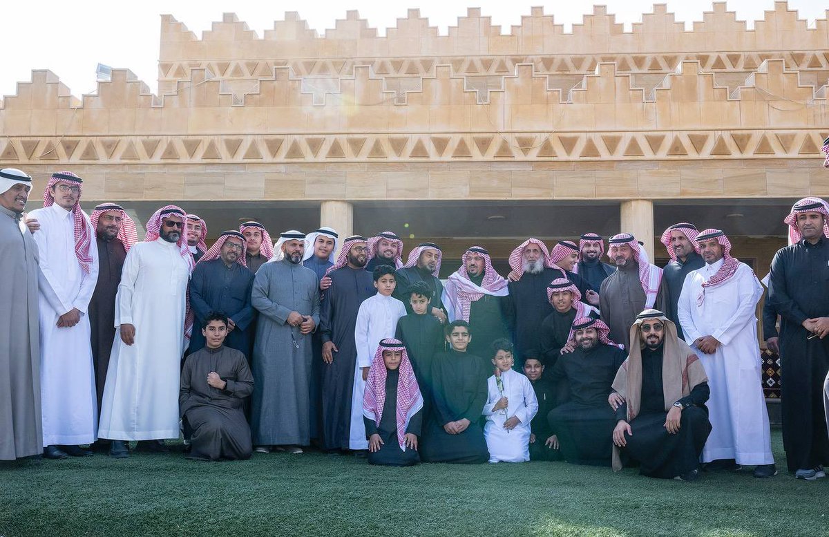 EmarahAlQassim's tweet photo. أشاد سموه بمبادرة أسرة المسند لإتاحة اراضيهم  للمواطنين والمواطنات, للتنزه والاستمتاع داخلها خلال فترة الشتاء..

سمو #أمير_القصيم يزور محمية المسند بمركز الهديّة شرق مدينة #بريدة. https://t.co/KsDyXS7Jhi