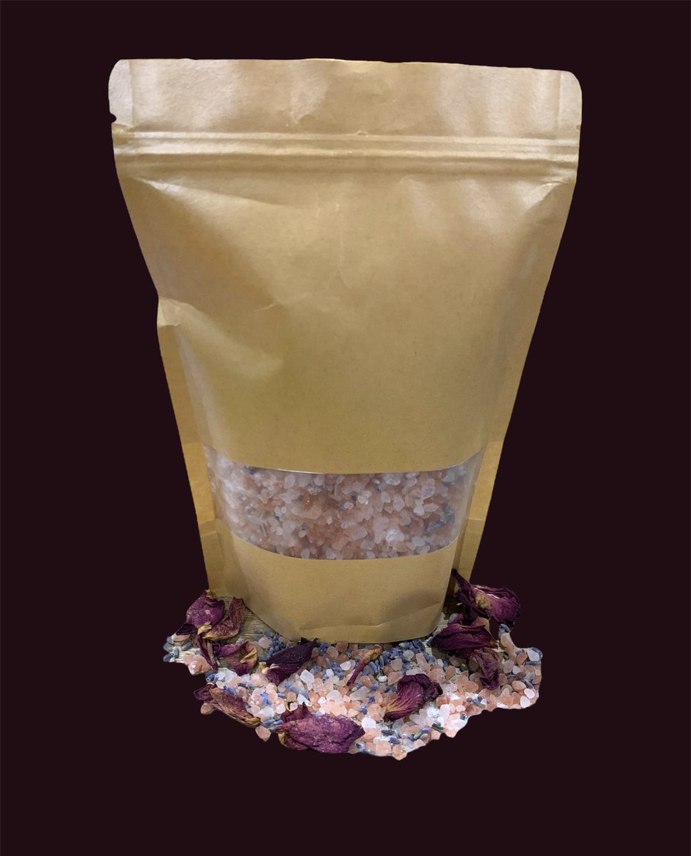 AzraCreations's tweet image. #clearancesale 

Pink Himalayan Bath Salts + Epsom Salt blend infused with 100% pure Lavender Essential Oil. 

Enjoy treating yourself for only £3 (RRP £12), free local delivery or p&amp;amp;p applies. 

End of line
Limited stock 
Order now! 🙌🏼

#bathsalts #bathsalt #bathsaltsoaks