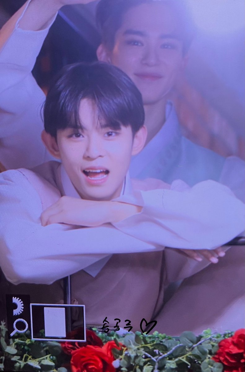 230108 pre.

메이크스타 포토존 입성 완료🫡💞

#동건 #DONGGEON #티오원 #TO1