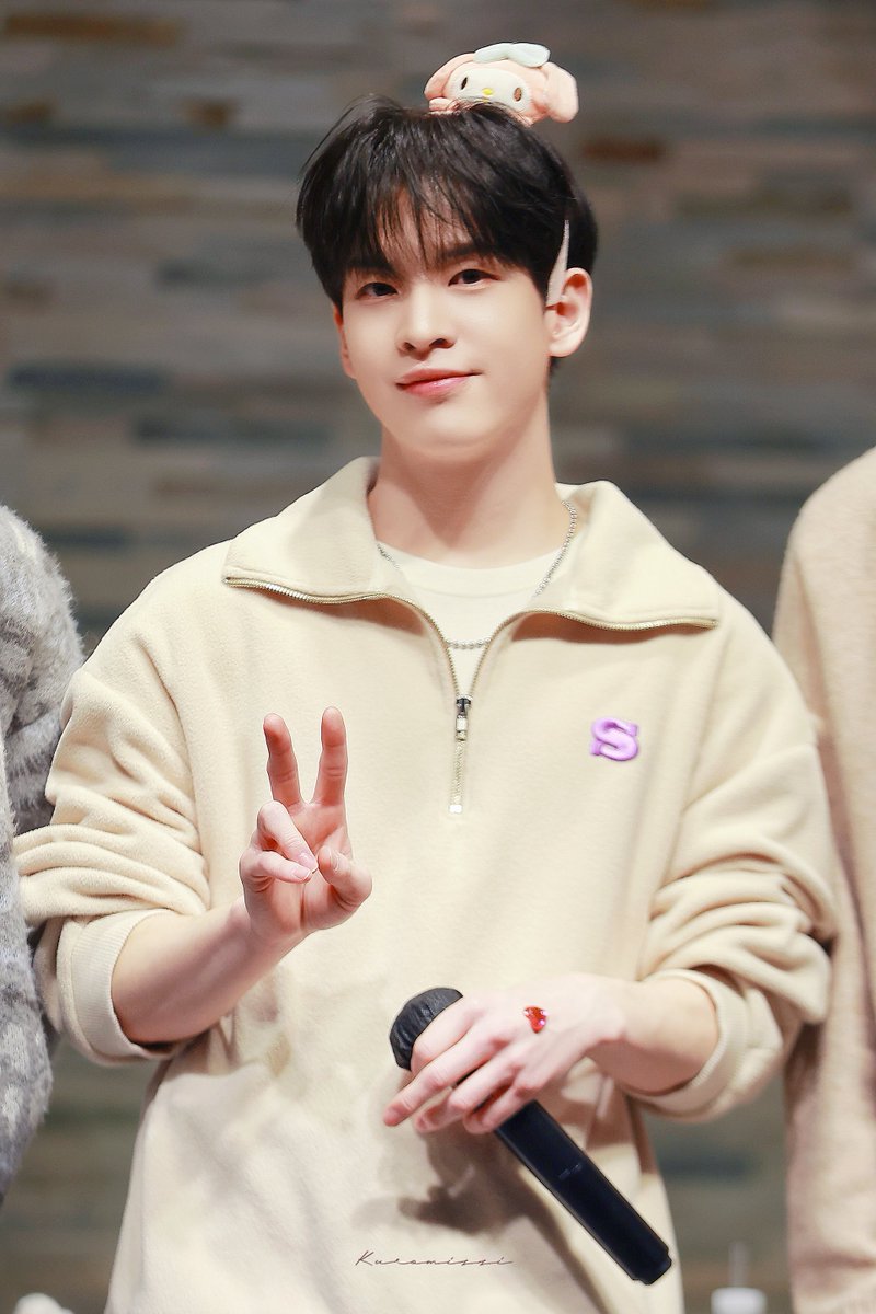 💟230107 | SEARCHIT팬싸 HQ

HAPPY 1000 

#크래비티 #CRAVITY #앨런 #ALLEN